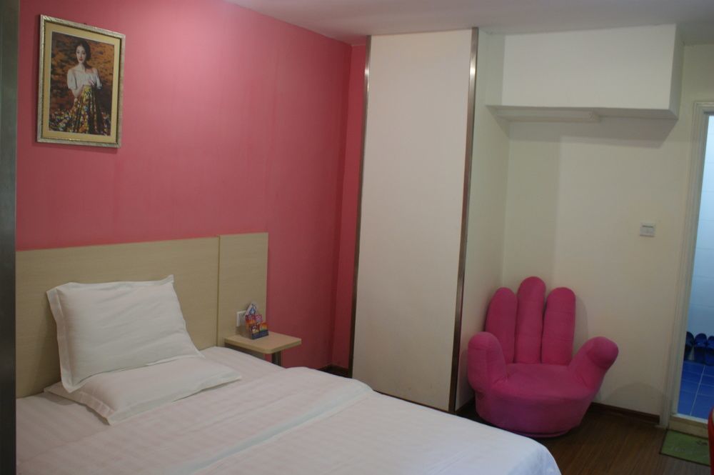 Yixin Business Hotel Гуанчжоу Экстерьер фото